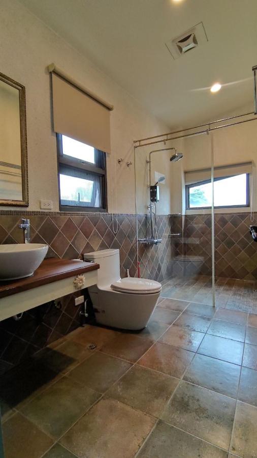 羅東夜市舒果shugo B&B 近清溝夜市 國旅卡特約店 配合手作早餐店及租車行 Luodong Dış mekan fotoğraf