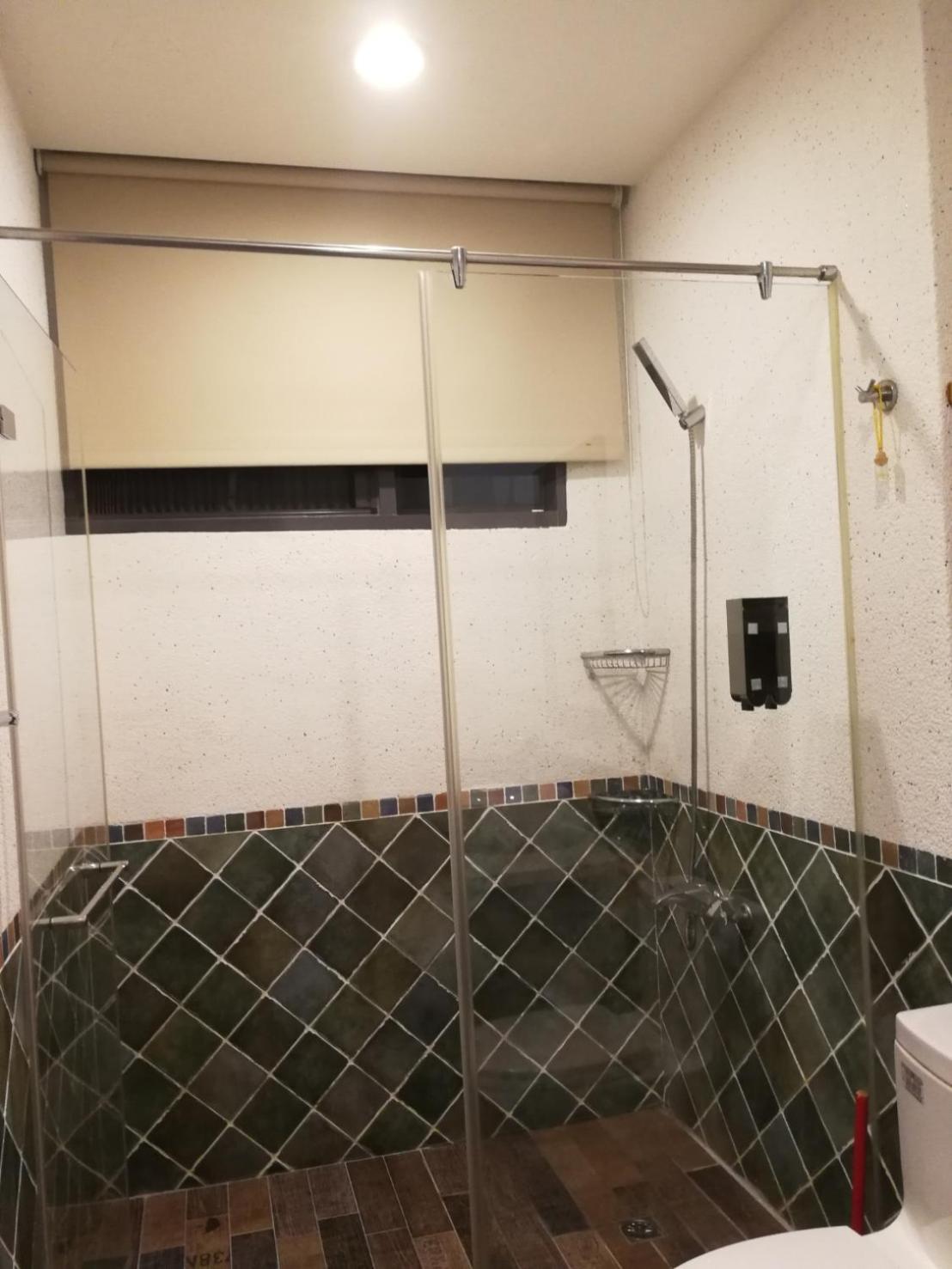 羅東夜市舒果shugo B&B 近清溝夜市 國旅卡特約店 配合手作早餐店及租車行 Luodong Dış mekan fotoğraf